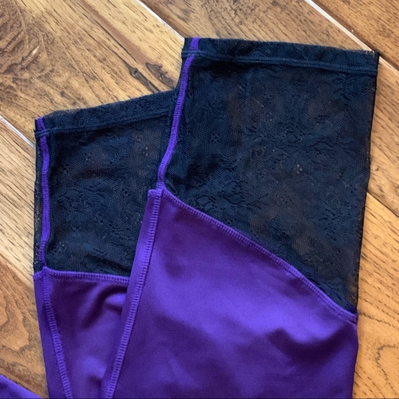 Adore Me | Purple & Black Lace Capris | Sz L - Picture 10 of 12
